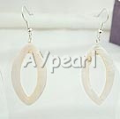 shell earrings