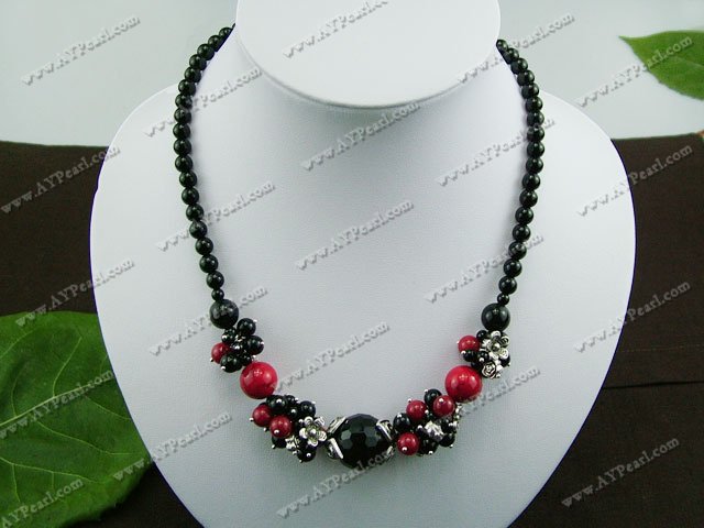 black agate alaqueca necklace