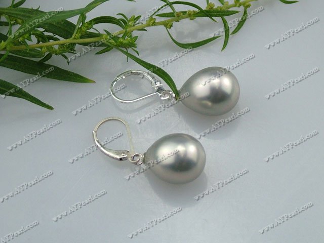 drop shaped seshell pearl earrings