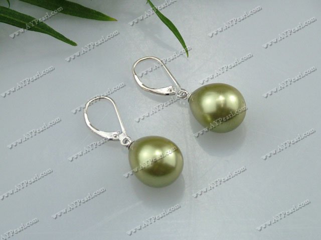 drop shaped seshell pearl earrings