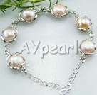 pearl bracelet