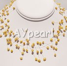 fantastic pearl necklace