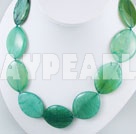 blå jade halsband