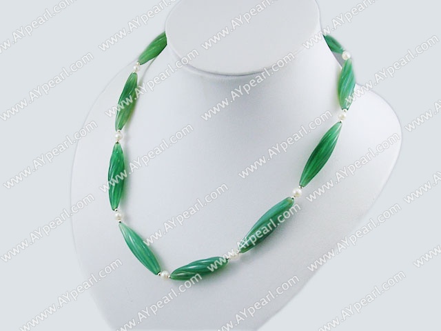 pearl green carved agate necklace