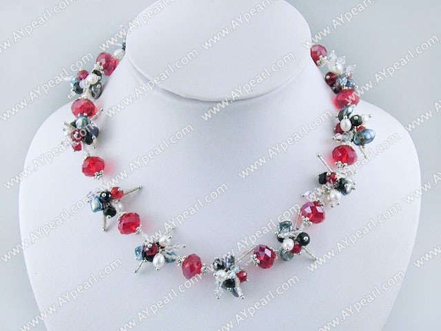 pearl crystal necklace