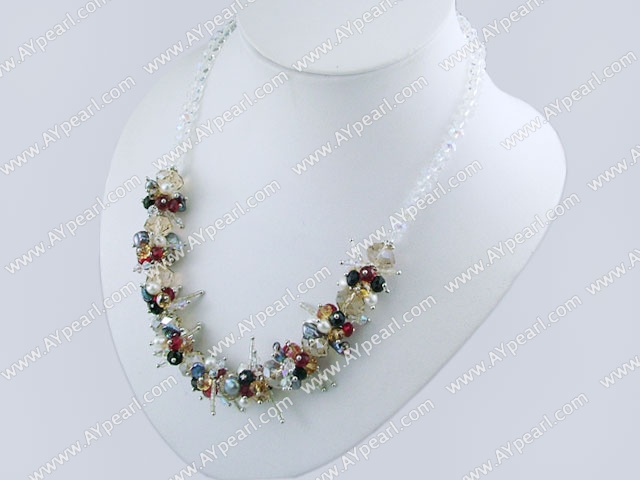 pearl crystal necklace