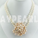 pearl necklace