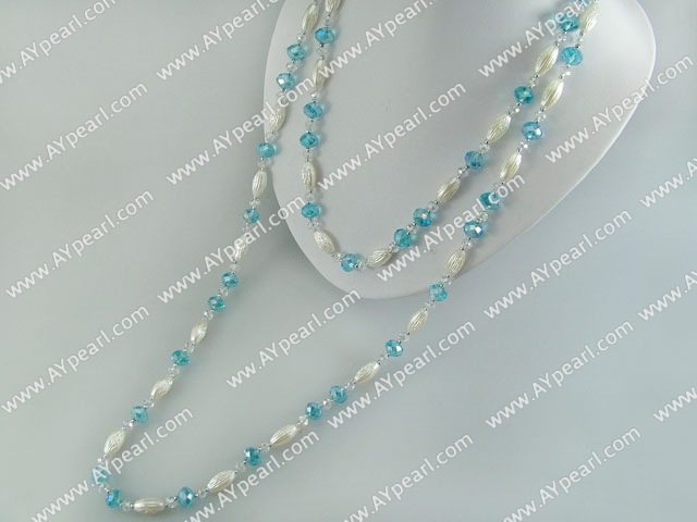 crystal acrylic pearl necklace