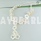 Wholesale pearl shell necklace