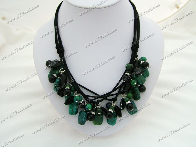 agate noire Collier Cristal phenix noir