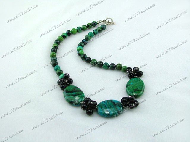 Phoenix agate collier noir en pierre