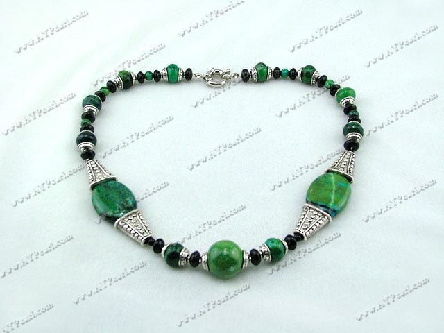 phenix noir collier pierre d'agate