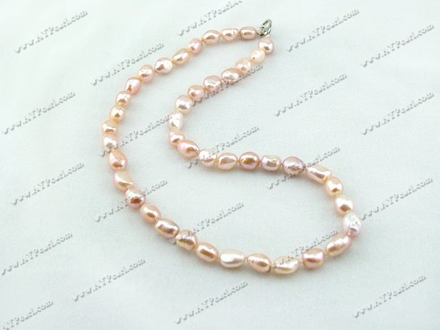 pearl necklace