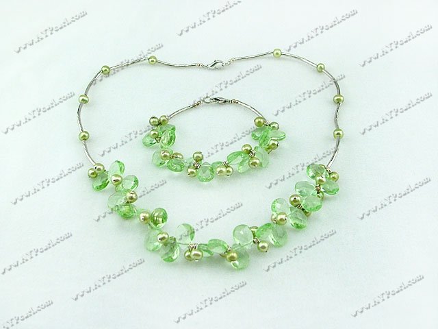 collier de perles de cristal artificiel