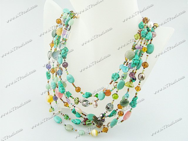 Minérale collier en cristal turquoise