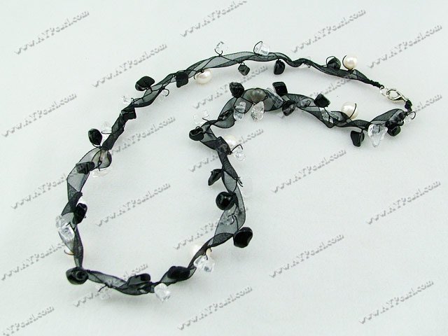 black-white crytal pearl necklace
