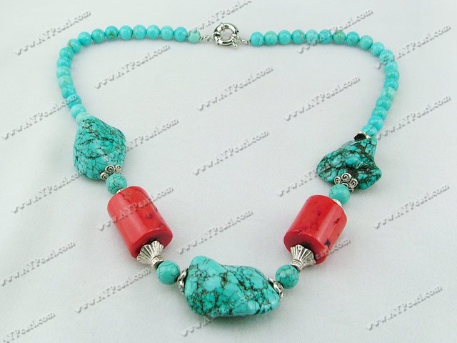 collier de turquoises de corail