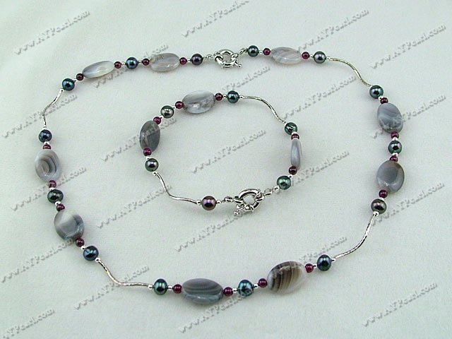 pearl garnet gray agate set