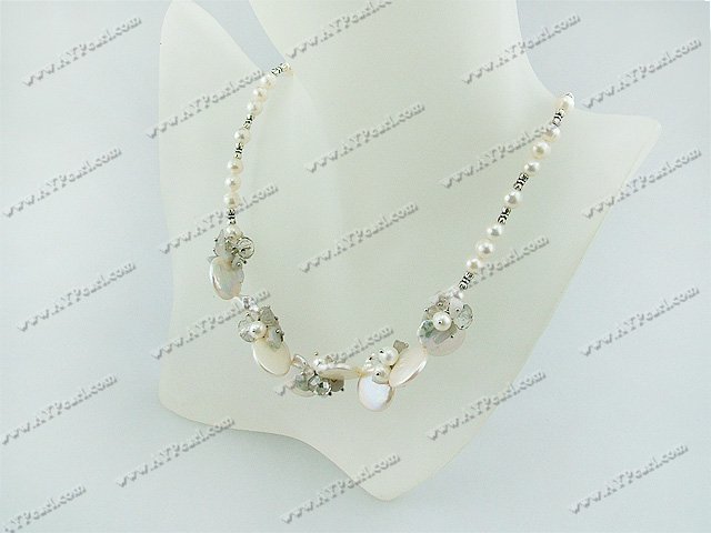 pearl crystal necklace