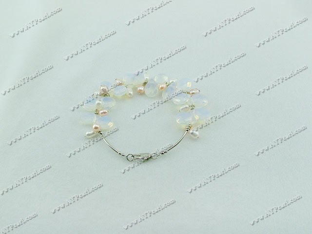 Bracelet de perles de cristal opale