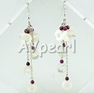 Wholesale Gemstone Earrings-garnet white lip shell earrings