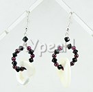 Wholesale earring-garnet white lip shell earrings