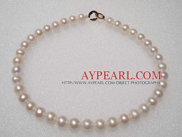 AA white pearl necklace