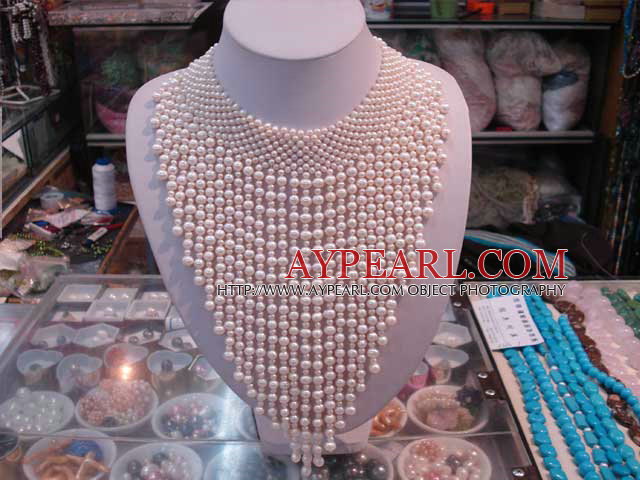 pearl necklace