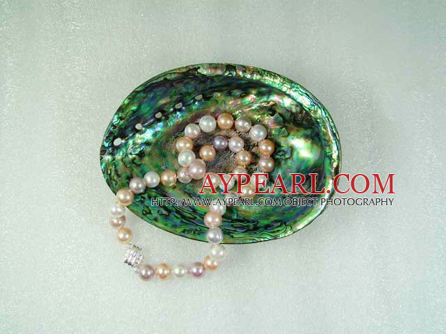 pearl necklace