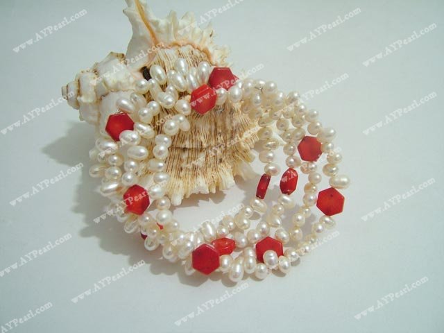 Pearl Coral Armband