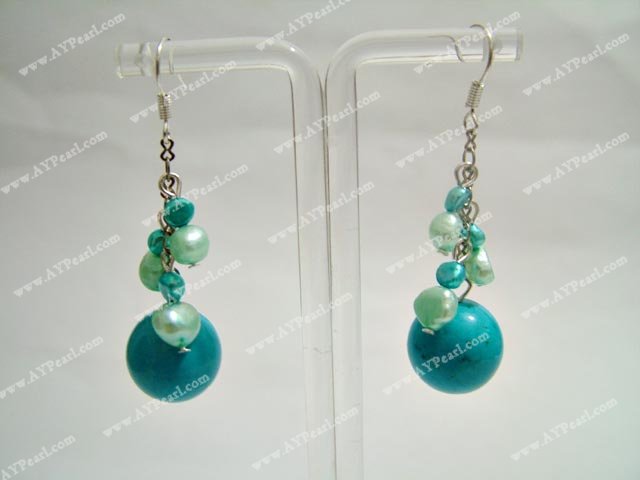 Turquoise pearl earring
