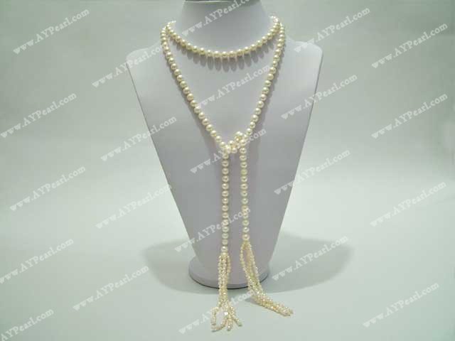 pearl necklace