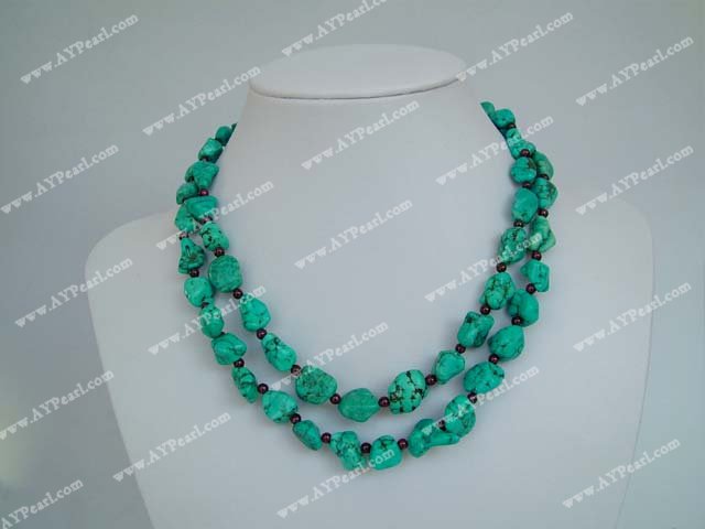 collier de turquoises grenat