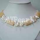 -Yellow jade necklace