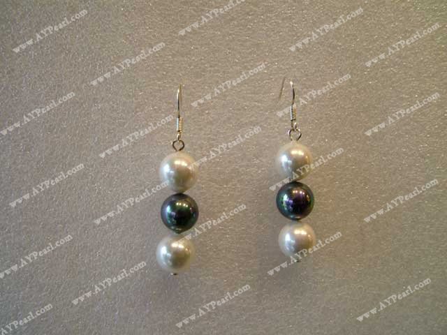 pearl earring
