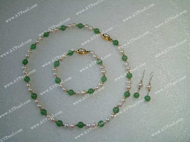 pearl jade set