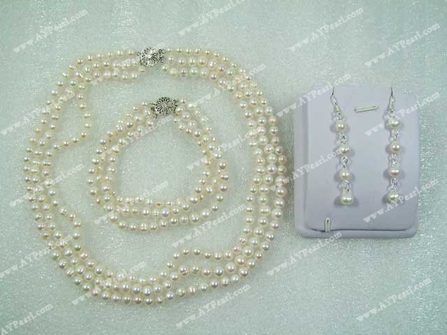 pearl set