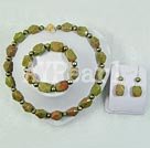 Wholesale gemstone set