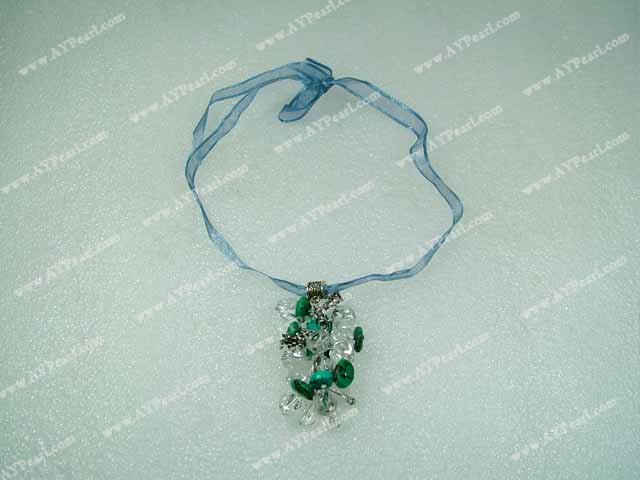 blanc collier de turquoises de cristal