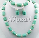 Discount turquoise pearl set