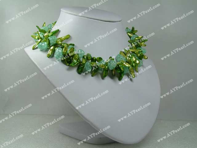 pearl crystal necklace
