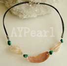 collier de turquoises shell