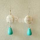 boucle d'oreille de perles turquoise