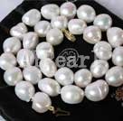 pearl necklace