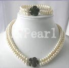Pearl sett