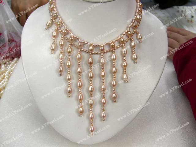 pearl necklace