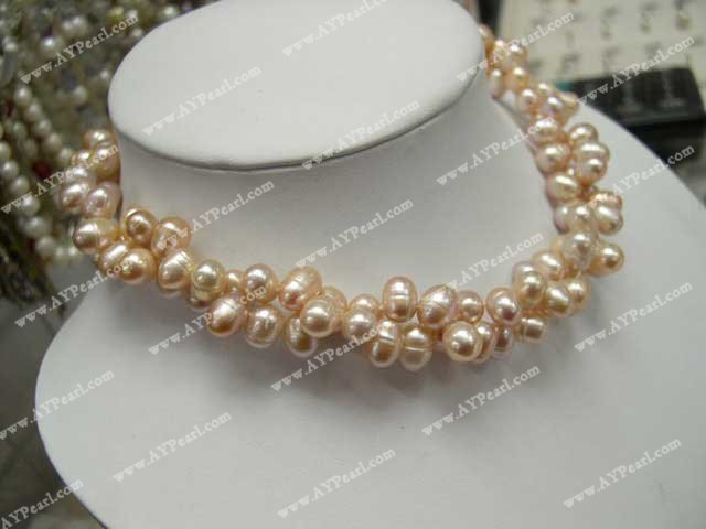 pearl necklace