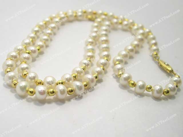 pearl necklace