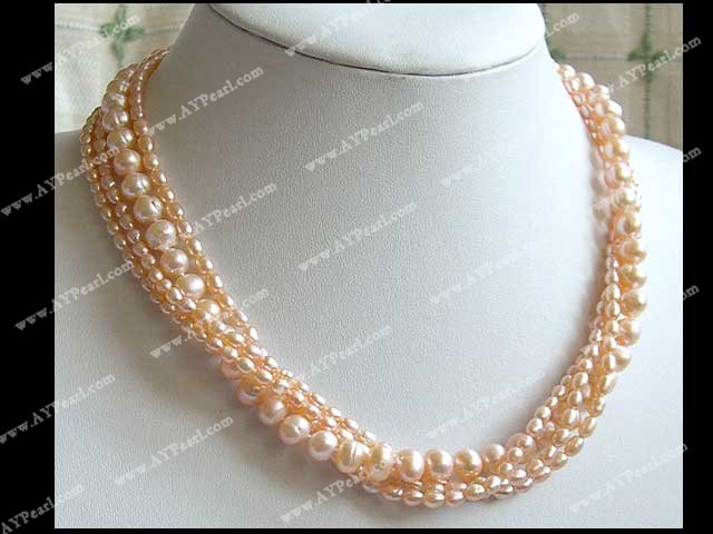 pearl necklace