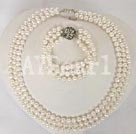 Wholesale pearl set